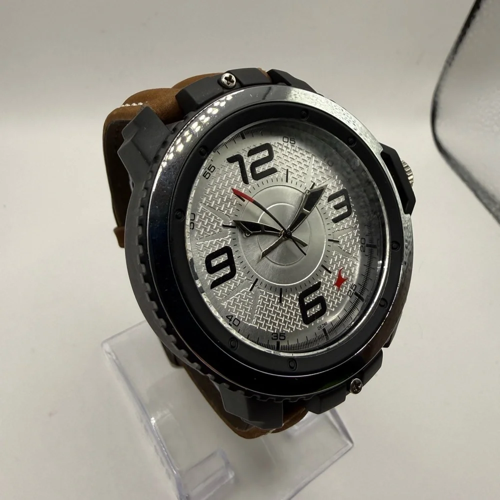 Fastrack Men's Analog Silver Dial Leather Strap Watch (New Battery) Case 51mm
